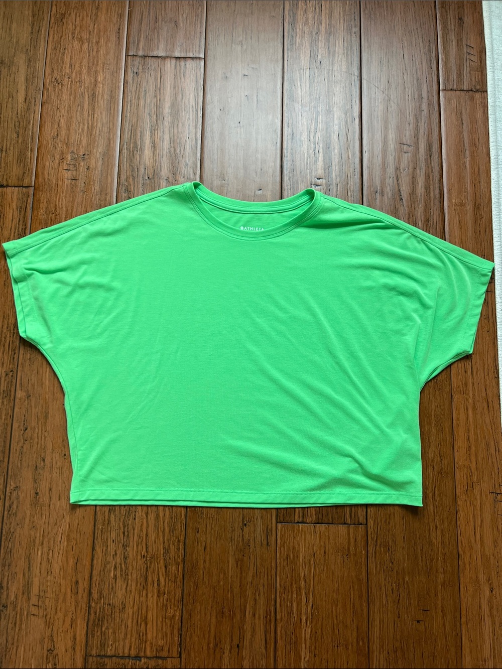 Athleta With Ease Crop Tee Bright Green size XS